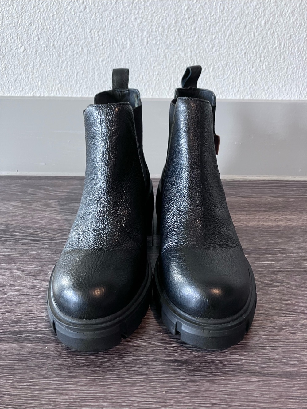 Women's Black Chelsea Ankle Boots - Sleek Pull-On Booties